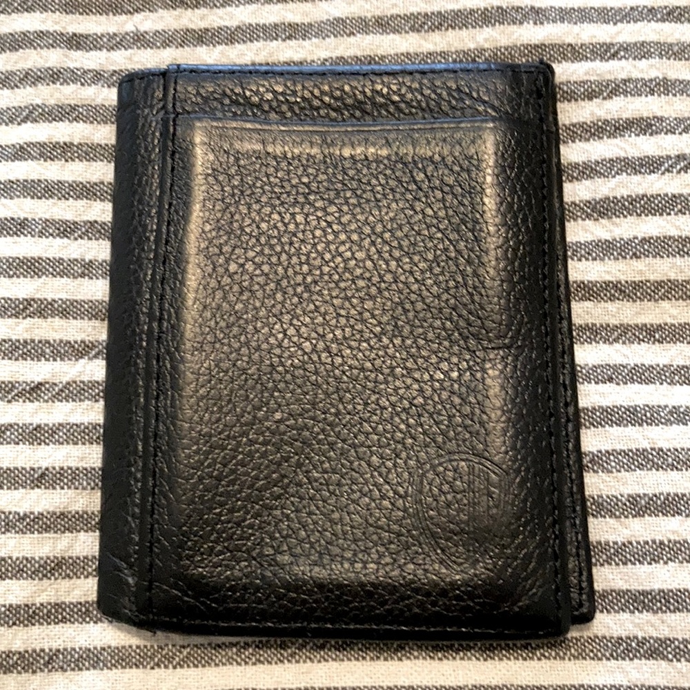 Ben Sherman Black Leather Bifold wallet